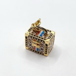 Juicy Couture train case charm